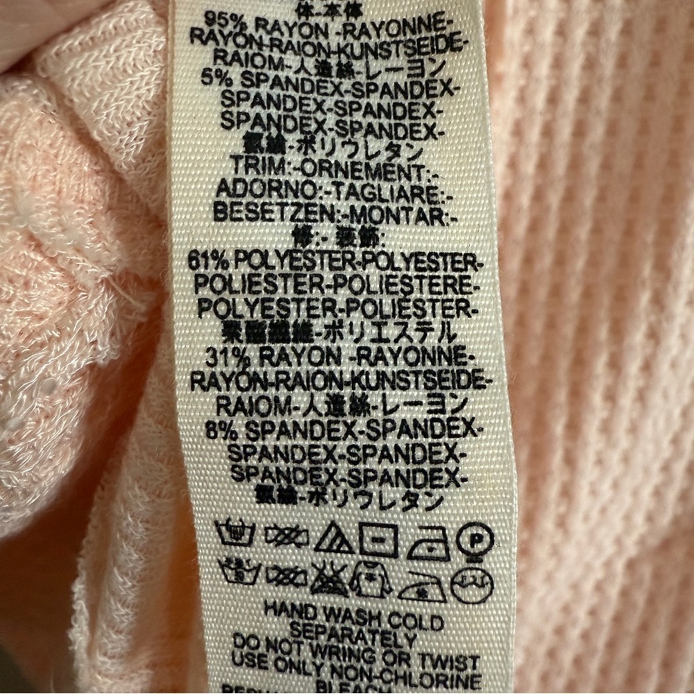 We The Free Women's Light Pink Waffle V-Neck Long Sleeve Thermal Top Size XS - Picture 10 of 11